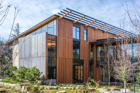 The David and Lucile Packard Foundation Headquarters: exterior building materials feature copper cladding with recycled content, Mt. Moriah stone tiles, and FSC-certified wood. (Photo by Mignon O'Young)