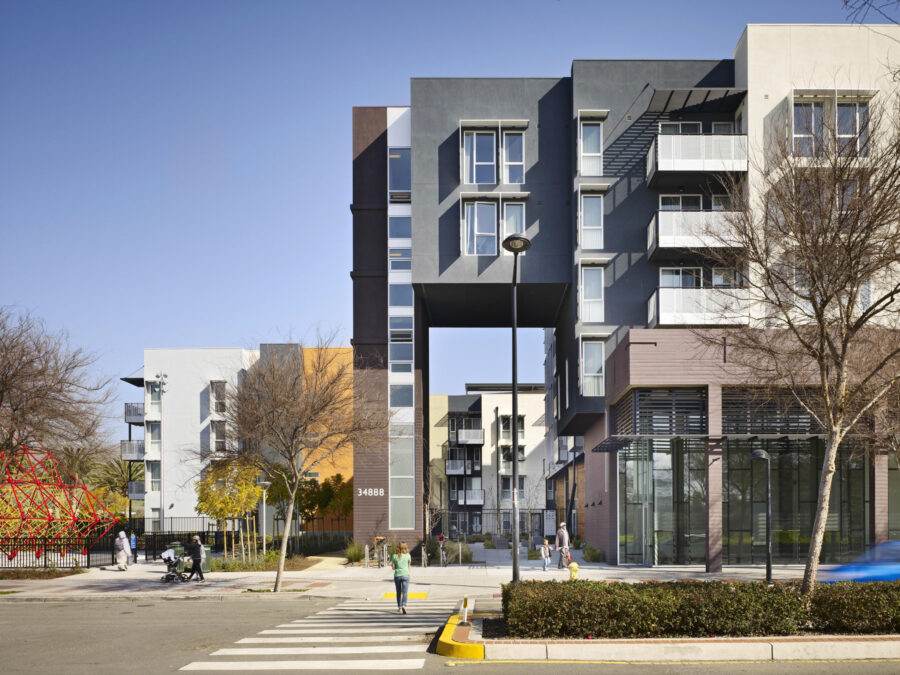 Station Center Family Housing Wins 2013 ULI Global Award