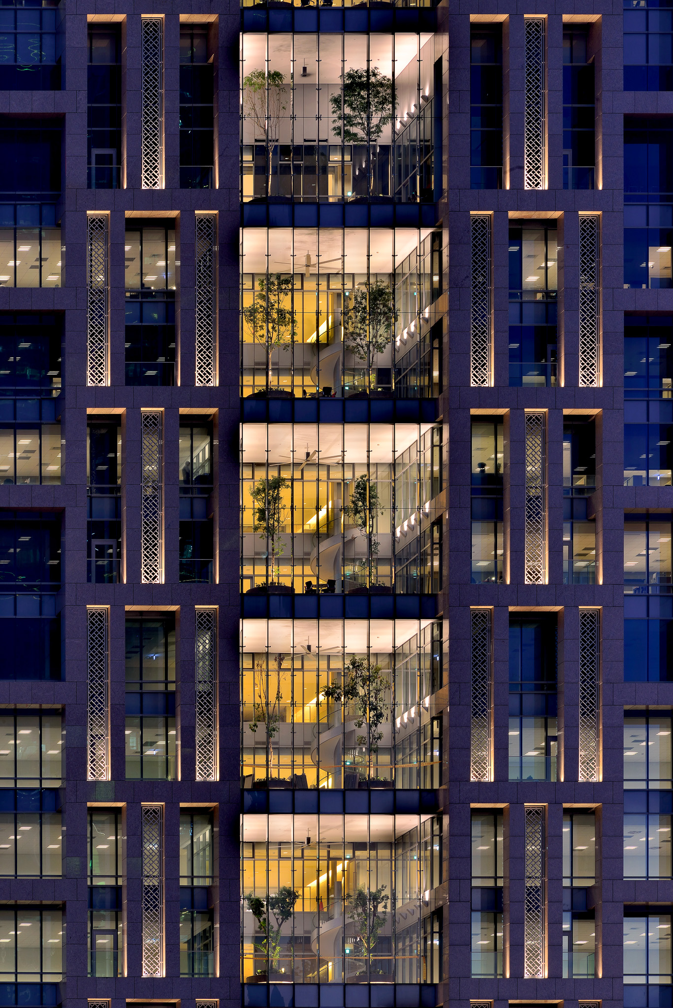 A view of the double height sky gardens of LEED-Gold certified Hua Nan Bank Headquarters. (Photo by Jeffrey Cheng)