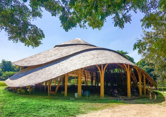 Bamboo Sports Hall for Panyaden International School designed by Chiangmai Life Architect and located in Chiangmai, Thailand. (Photo courtesy Chiangmai Life Architect)